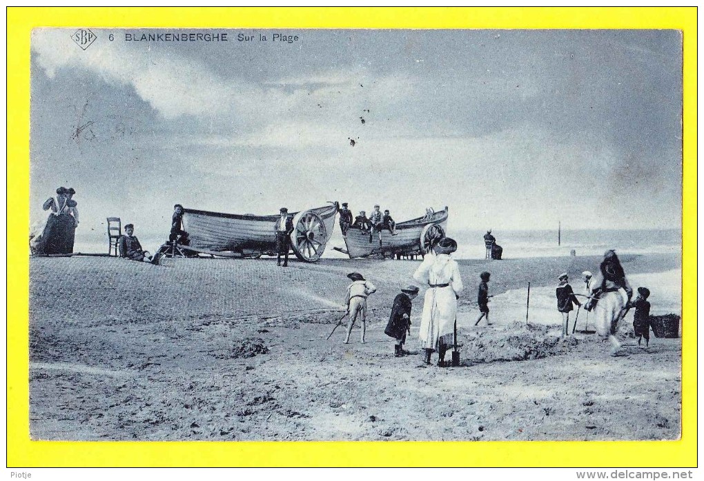 * Blankenberge - Blankenberghe (Kust - Littoral) * (SBP, Nr 6) Sur La Plage, Beach, Strand, Enfants, Bateau, Boat, Boot - Blankenberge