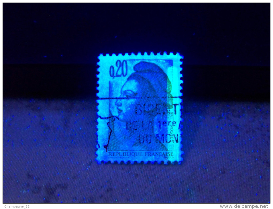 1982 N° 2186 (2181 )  UNE BANDE PHOSPHORESCENTES  A  CHEVAL LIBERTÉ DE GANDON   OBLITÉRÉ - Used Stamps