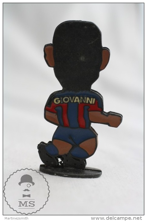 Vintage Spanish F.C. Barcelona Football Club Collectible Metal Figurine - Giovanni Silva - Otros & Sin Clasificación