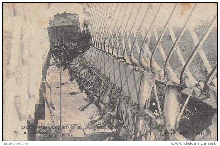 Les Ponts De Cé     49    Catastophe De Chemin De Fer  .Vue Du Pont Rompu - Les Ponts De Ce