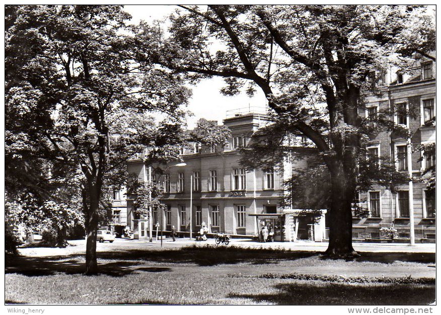 Frankenberg In Sachsen - S/w Friedenspark Mit Post - Frankenberg