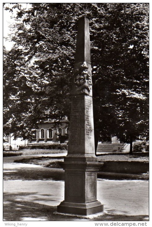 Frankenberg In Sachsen - S/w Postsäule - Frankenberg