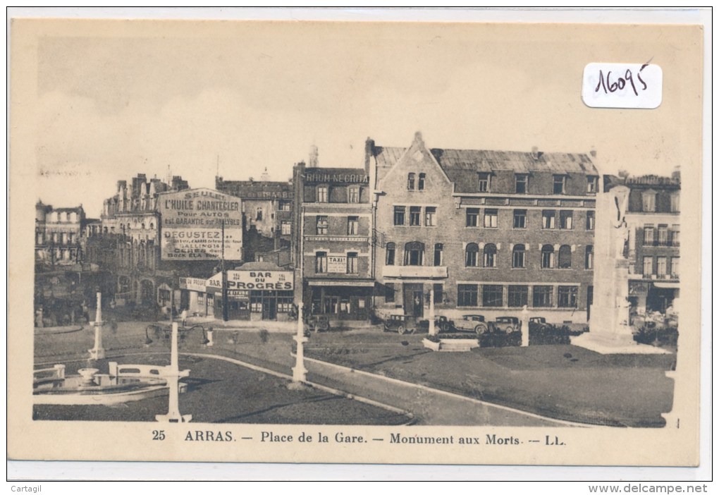 CPA- 16095- 62- Arras-Place De La Gare - Monument Aux Morts-Envoi Gratuit - Arras