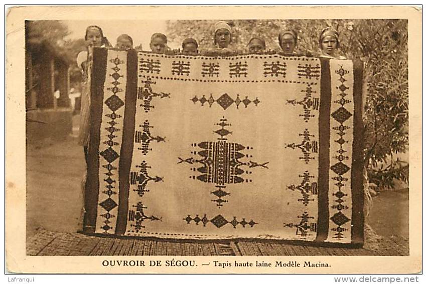 Pays Divers- Afrique - Ref E363- Ouvroir De Segou -mali - Fabrication Tapis Haute Laine Modele Macina- Carte Bon Etat  - - Mali