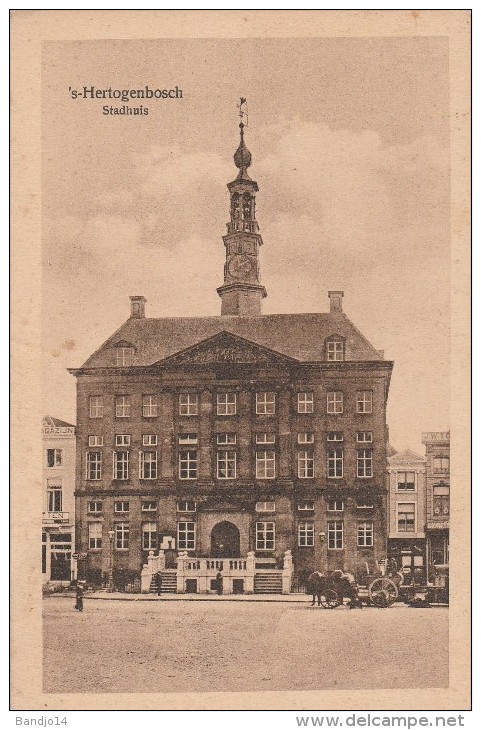 's Hertogenbosch - Lot De 3 Cpa  -Julianaplein - Markt - Stadhuis - 's-Hertogenbosch