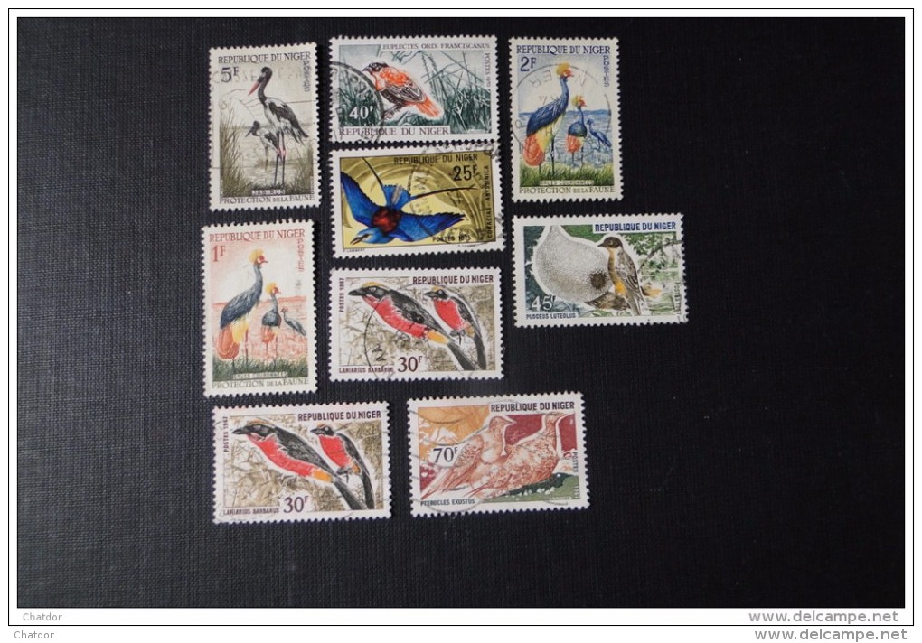 Niger Oiseaux Lot De 9 Timbres Oblitérés - Niger (1960-...)