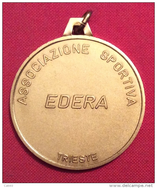 MEDAGLIA  TRIESTE ASSOCIAZIONE SPORTIVA EDERA  1904 - 1984  - D. 4  - In Bronzo Dorato - Professionali/Di Società