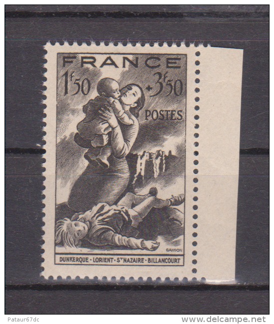 FRANCE / 1943 / Y&T N° 584 ** : Villes Bombardées - Gomme D´origine Intacte - Unused Stamps