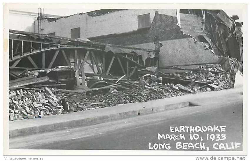 244985-California, Long Beach, RPPC, 1933 Earthquake, Damaged Building - Long Beach
