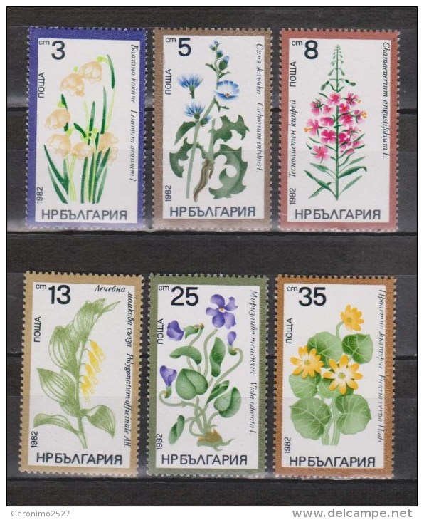 BULGARIA 1982 FLORA Flowers MEDICINE PLANTS - Fine Set MNH - Geneeskrachtige Planten