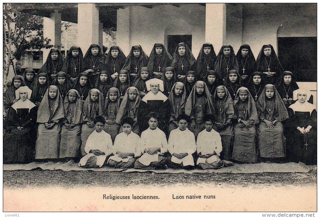 LAOS  ( ASIE - Indochine - Viet-Nam -CHINE)  : Religieuse Laosienne. Laos Native Nuns - Laos