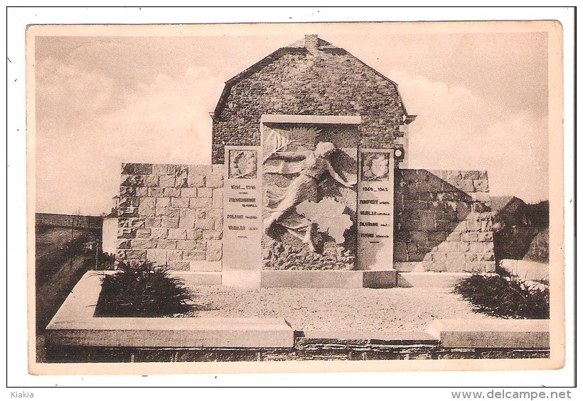 ( PERS4 - 45-46 - ) Les Avins - Le Monument - Clavier