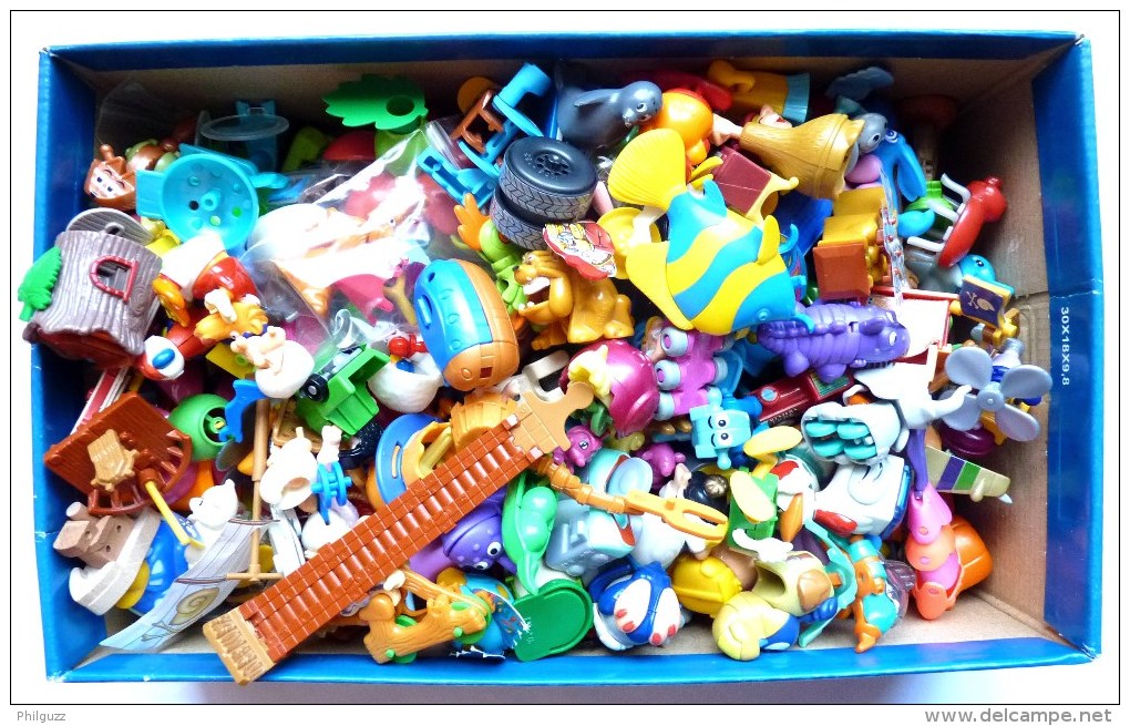 IMPORTANT LOT N°2 DE FIGURINES KINDER MONTABLE Années 90 à 2000  Environ 150 Pièces - Lotes