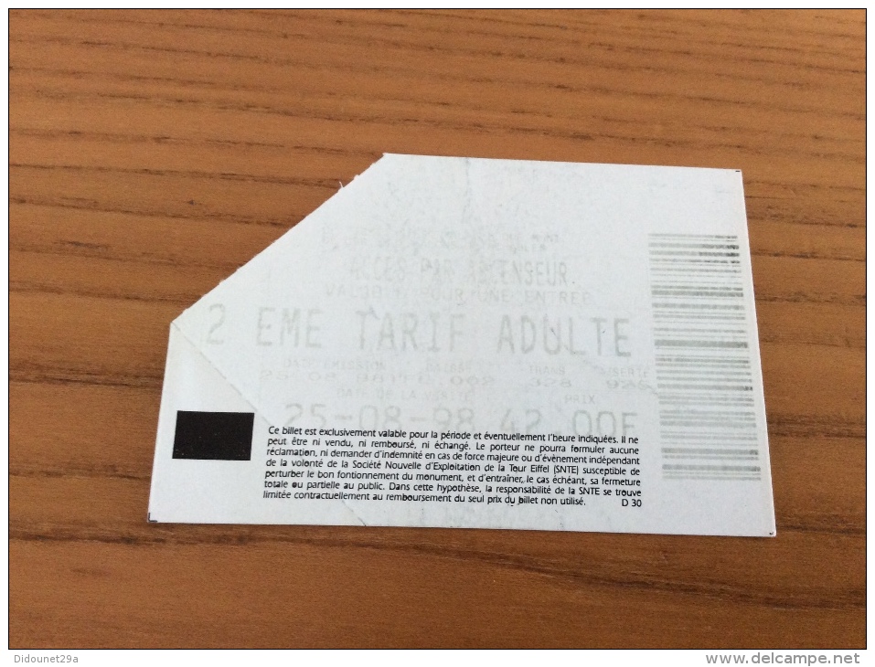 Ticket D´entrée "ASCENSION DE LA TOUR EIFFEL (ADULTE)" (Paris 75) - Tickets D'entrée