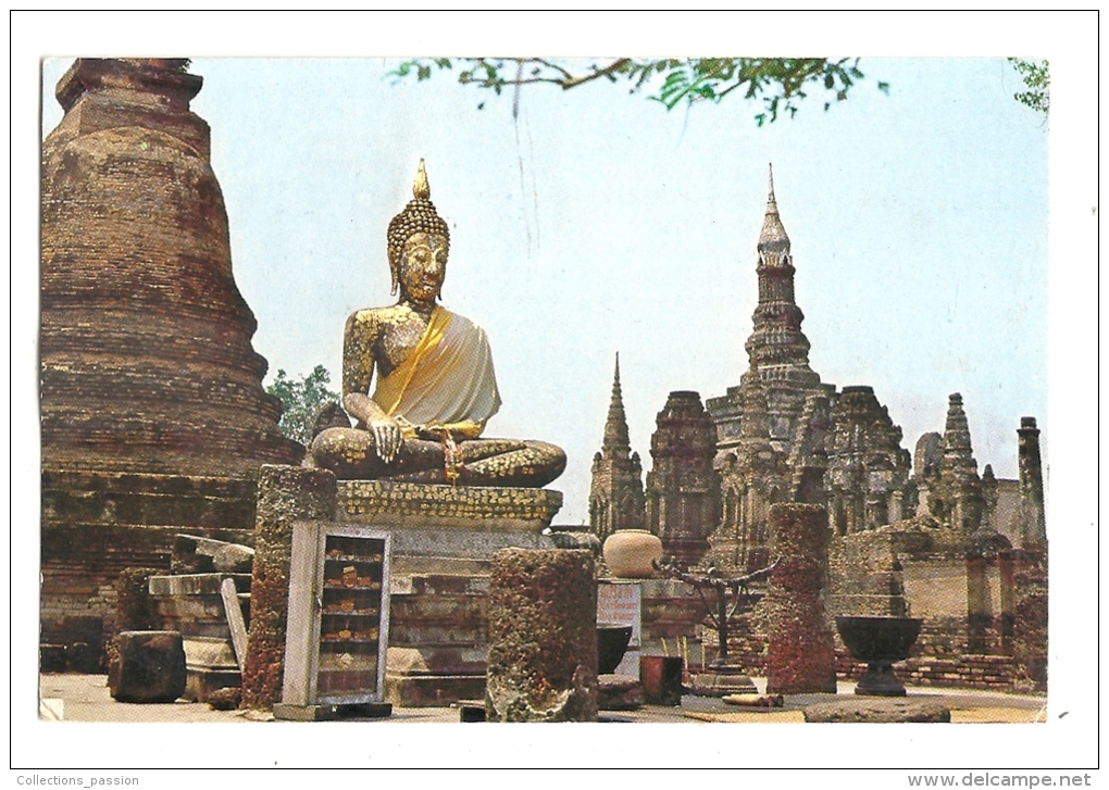 Cp, Thaïlande, A Buddha Statue Of Wat Mahathat, A Ruined Temple In Sukhothai Province, Voyagée - Thaïlande