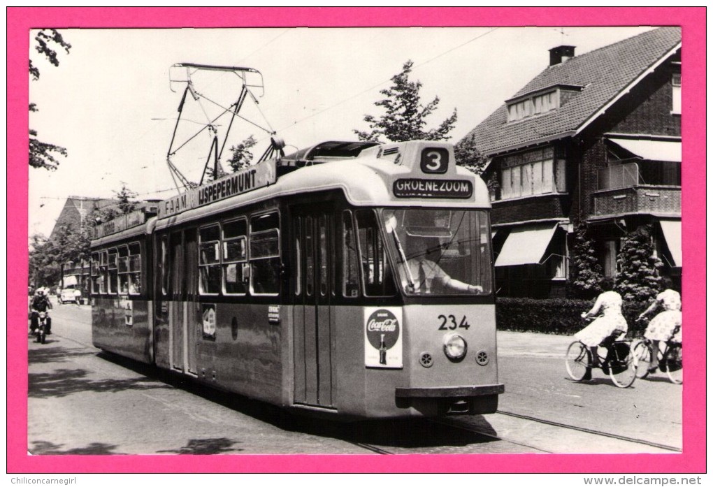 Rotterdam Van Aerssenlaan - RET - Ijspepermunt - Gelede Tram Lijn 3 - Pub " Coca-Cola " - Animée - 1964 - Tramways