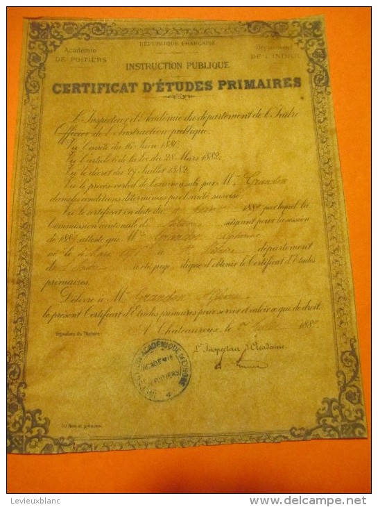 Certificat D´Etudes Primaires/Instruction Publique/Académie De POITIERS/Indre/Saint Hilaire/1889  DIP70 - Diploma & School Reports