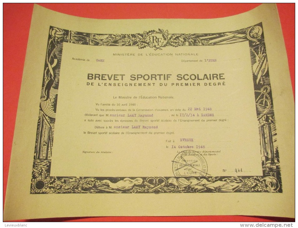 Brevet Sportif Scolaire/Ministére De L´Education Nationale//Evreux / Lamy/ 1948     DIP91 - Diploma & School Reports