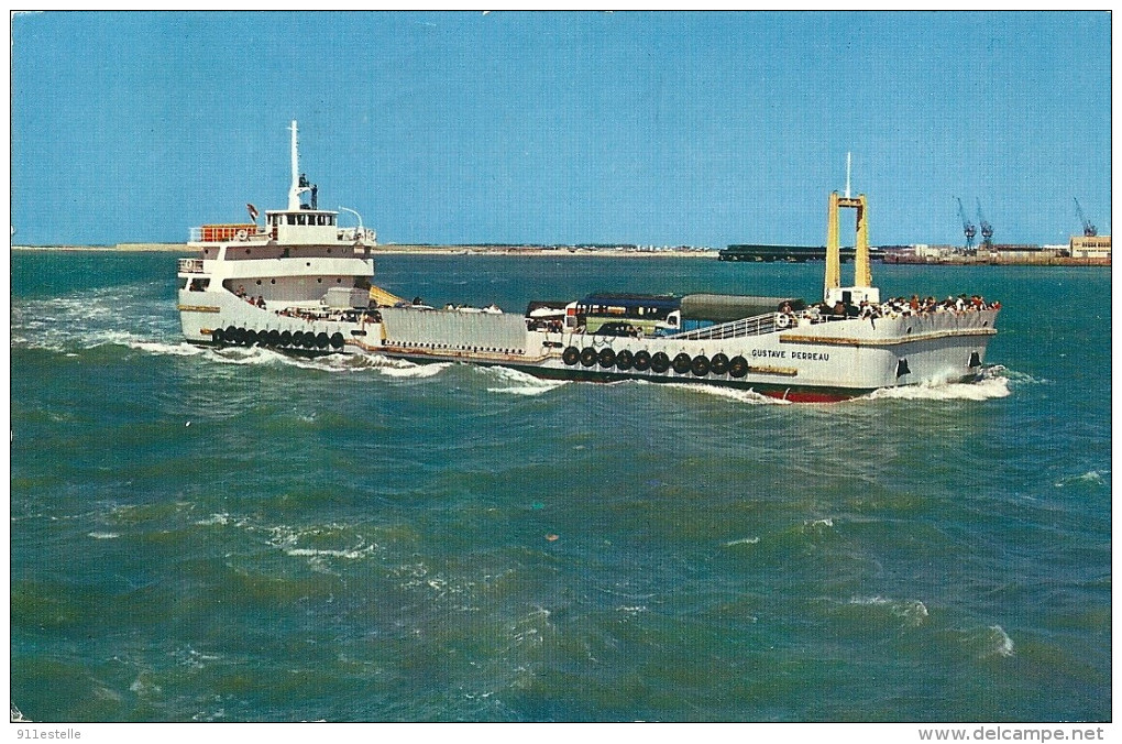 17  Ile De RE , Le BAC  GUSTAVE PERREAU - Ile De Ré