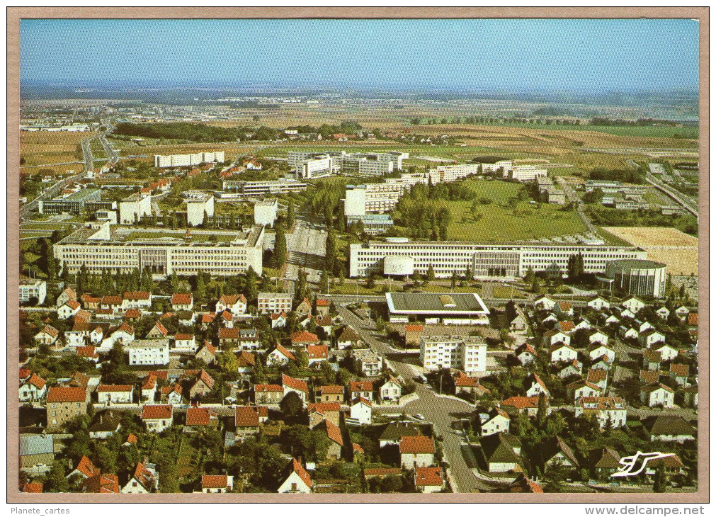 21 / DIJON - Vue Aérienne : Ensemble Universitaire Et Alentours (quartier Pavillonnaire) - Dijon