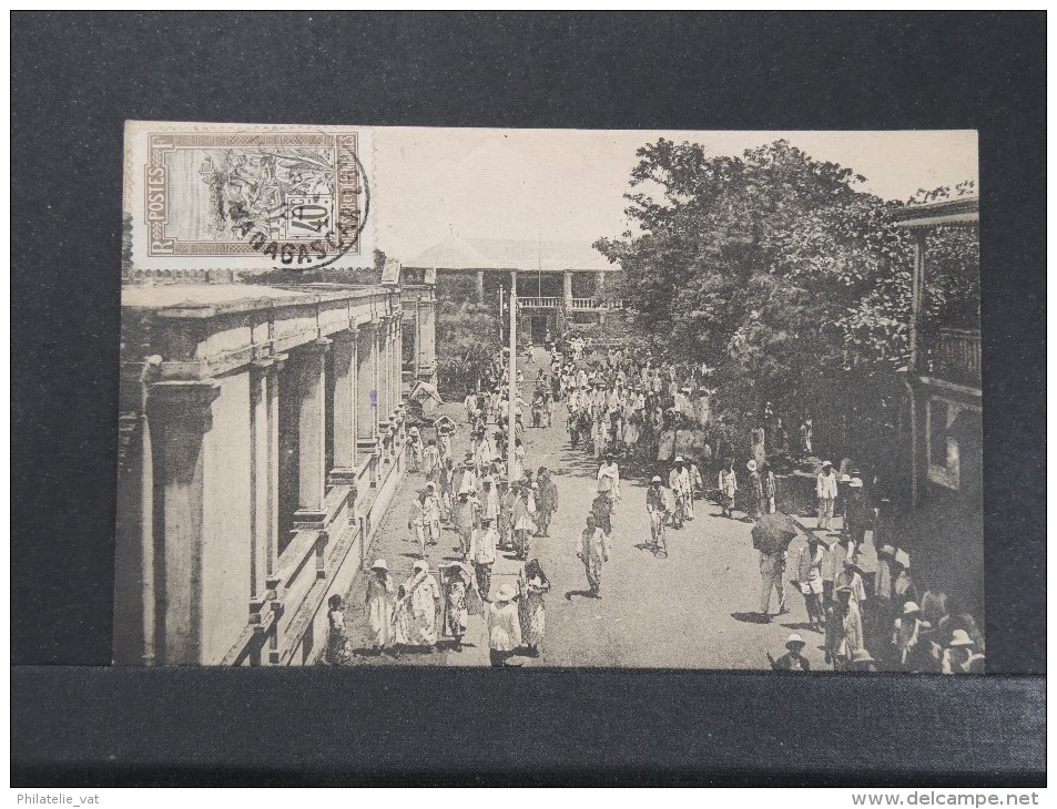 MAGASCAR - DIEGO SUAREZ : Rue Colbert - 1931 - P 15157 - Madagascar