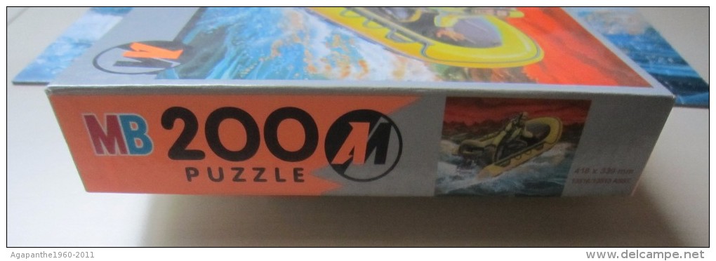 077 - PUZZLE MB -- ACTION MAN - 200 PIECES