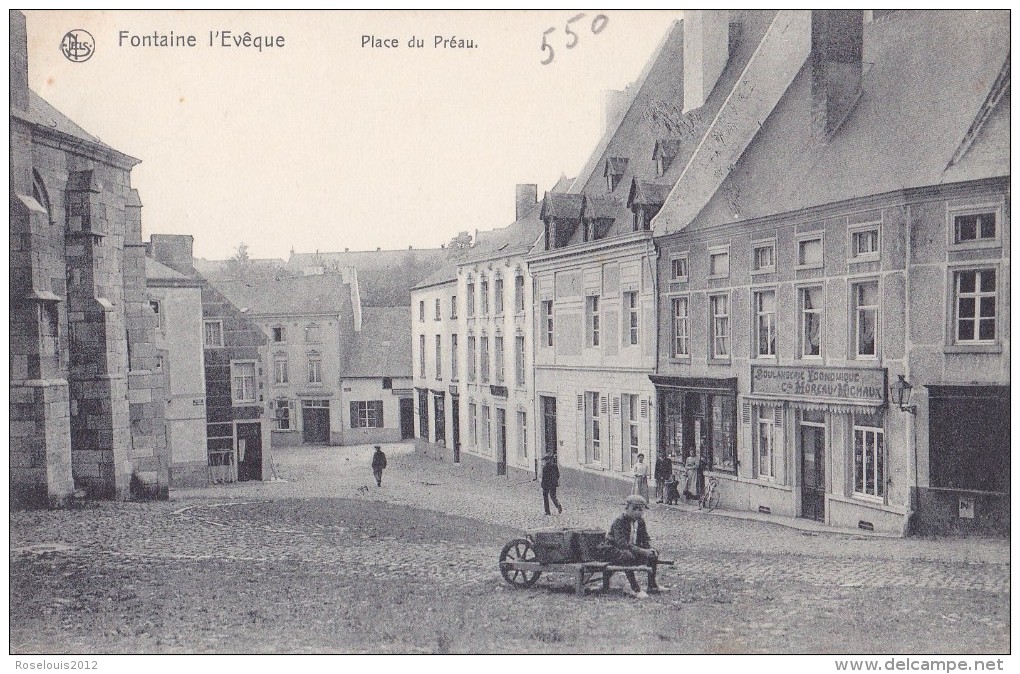 FONTAINE-L´EVEQUE : Place Du Préau - Fontaine-l'Evêque