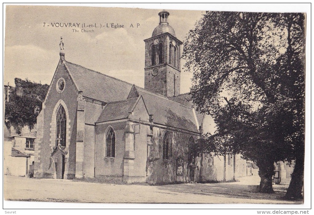 VOUVRAY  -  L'Eglise - Vouvray