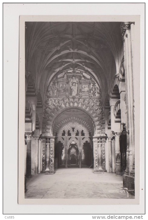 Carte Postale - CORDOBA - La Cathedral - Perspectiva En La Nave Del Mirhab - Córdoba