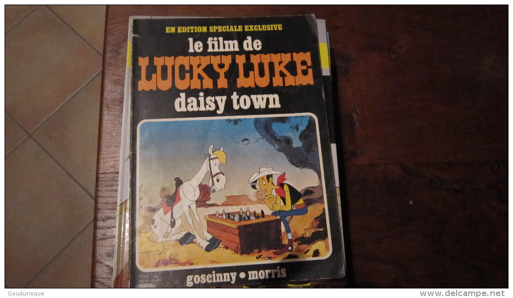 LUCKY LUKE LE FILM DAISY TOWN OFFERT PAR TOTAL     MORRIS - Lucky Luke