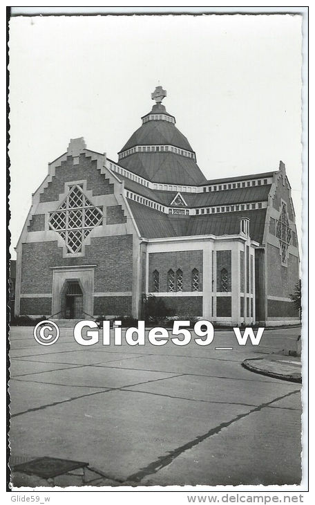 MARCQ-EN-BAROEUL - Croisé-Laroche - Eglise Du Sacré-C&oelig;ur Inaugurée Le 3 Novembre 1929 - Marcq En Baroeul