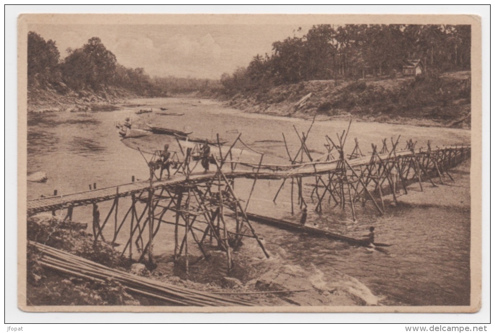 LAOS - LUANG PRABANG Pont De Bambous Sur Le Nam Khân - Laos