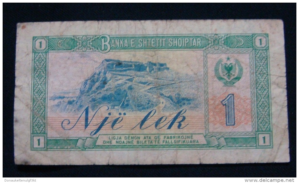 ALBANIA 1 LEK 1976, VF. SERIAL# DO - 008127 - Albanie