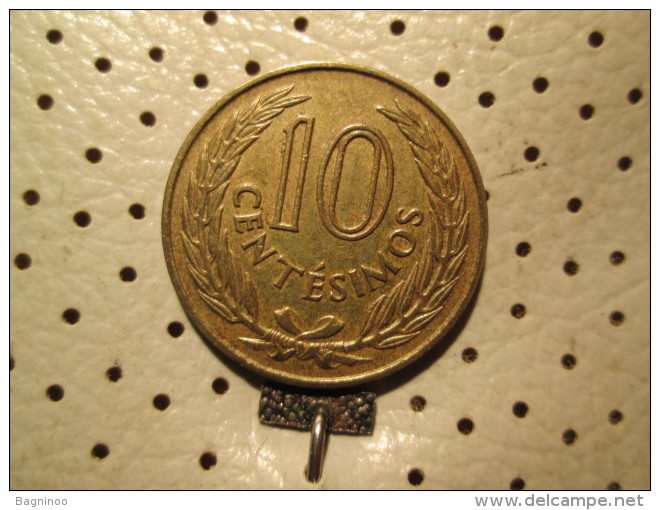 URUGUAY 10 Centesimos 1960  # 4 - Uruguay