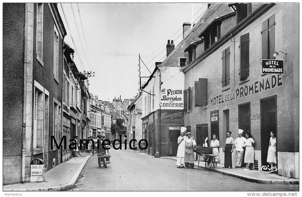 36 INDRE St - GAULTIER.- La Grande Rue Hôtel De La Promenade Cuisiniers Et Personnel Sur Le Trottoir Semi - Autres & Non Classés