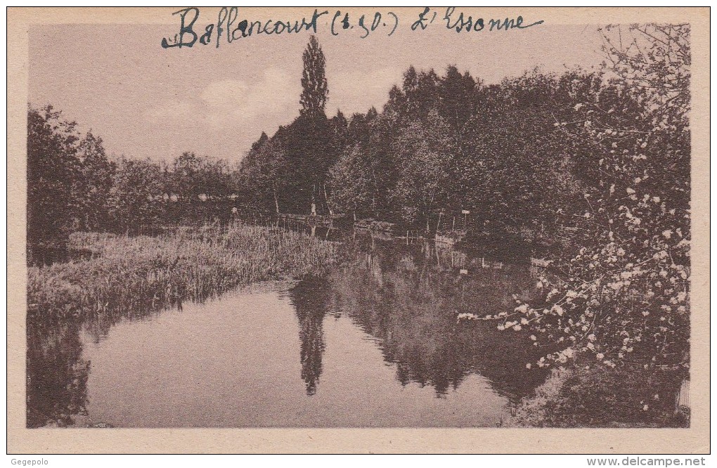 BALLANCOURT  -  Vue Sur L'Essonne Prise Du Pont Du Bouchet - Ballancourt Sur Essonne