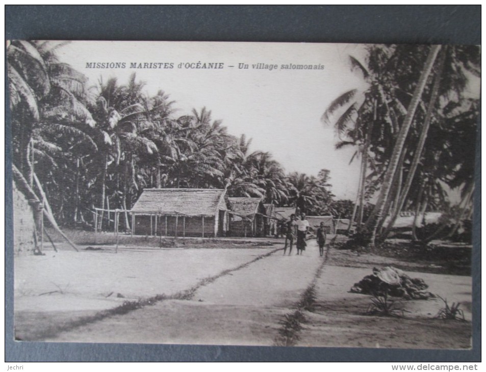 MISSIONS MARISTES D OCEANIE UN VILLAGE SALOMONAIS - Solomon Islands