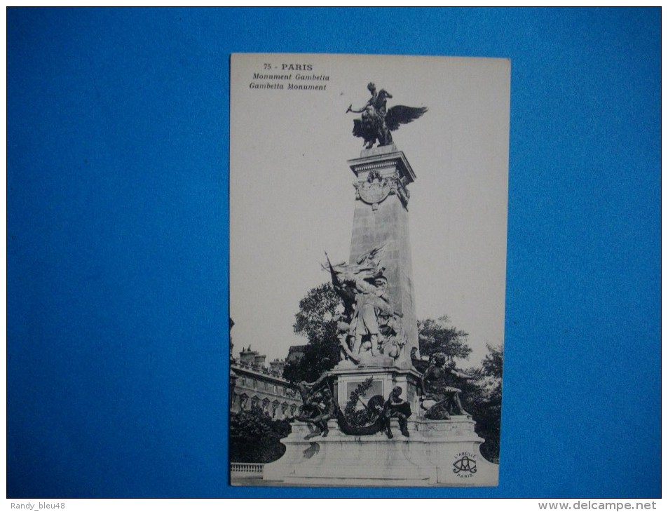 PARIS  -  75  -    Monument  Gambetta - Estatuas