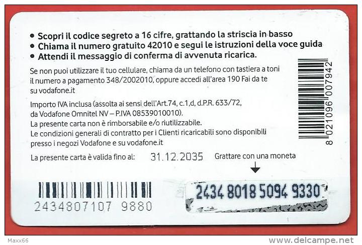 ITALIA - VODAFONE - RICARICARD - RICARICA - VODAFONE CALCIO - SCAD. DICEMBRE  2035 - 5 EURO - [2] Sim Cards, Prepaid & Refills