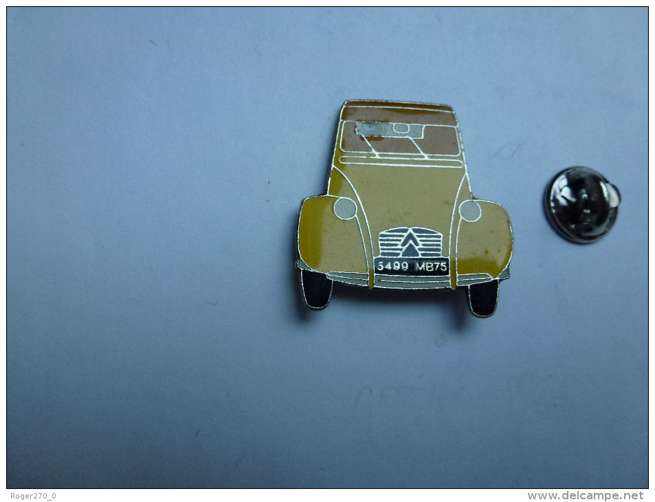 Beau Pin´s , Auto Citroën 2CV , 2CH - Citroën