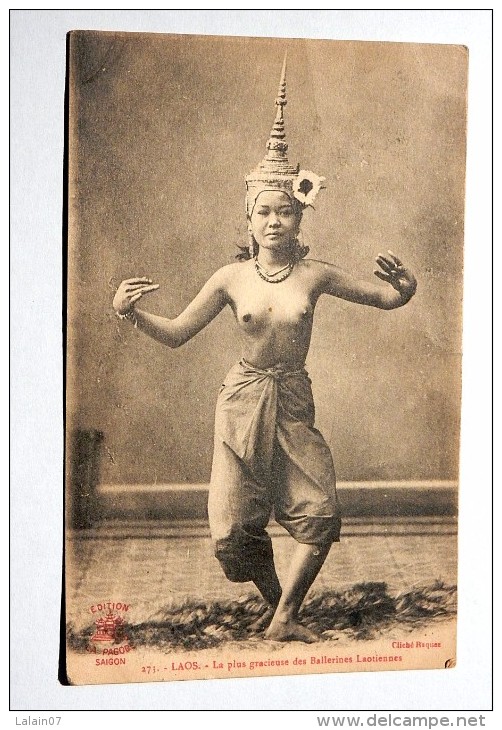 Carte Postale Ancienne : LAOS : La Plus Gracieuse Des Ballerines Laotiennes, Danseuse Seins Nus, Topless - Laos