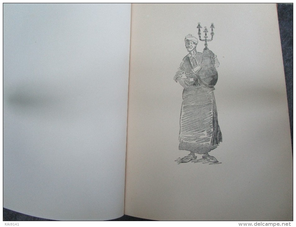 The People of EGYPT de Lance Thackeray (illustré de 32 gravures couleurs et 32 noir et blanc 140 pages)