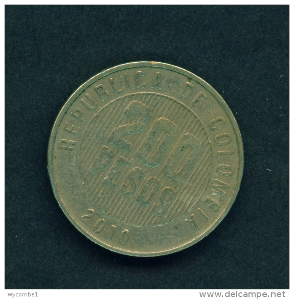COLOMBIA  -  2010  200p  Circulated Coin - Colombia