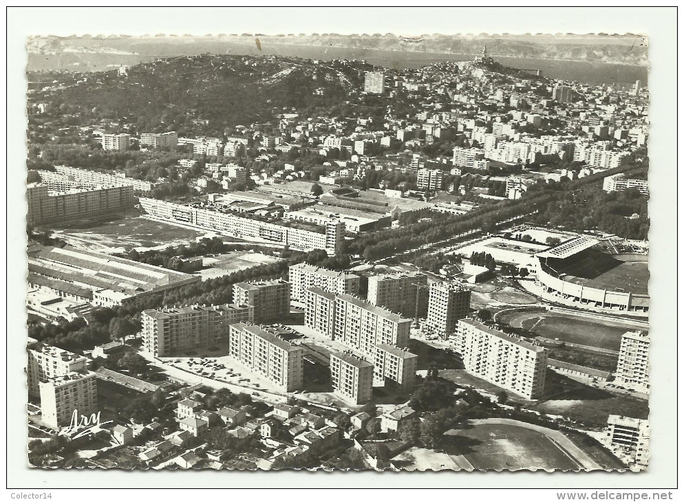 13 MARSEILLE SQUARE MICHELET 1972 - Parcs Et Jardins