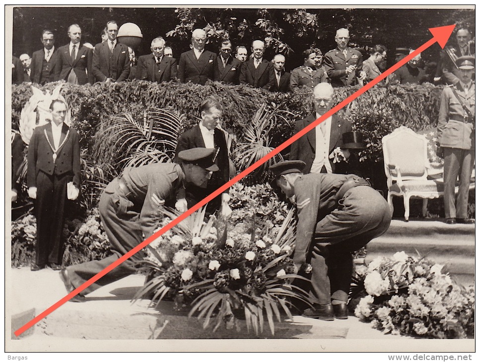 Photo Signée Grand Duché De Luxembourg Bastogne Bastnach Libération - Guerre, Militaire