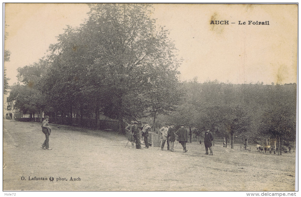 32 - Auch (Gers) - Le Foirail - Auch