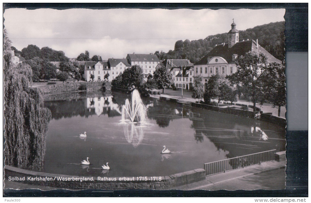 Bad Karlshafen - Rathaus Mit Schwanenteich - Bad Karlshafen