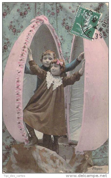 Fêtes De Paques - Pâques (enfants Dans Un Oeuf) (colorisée) - Pâques