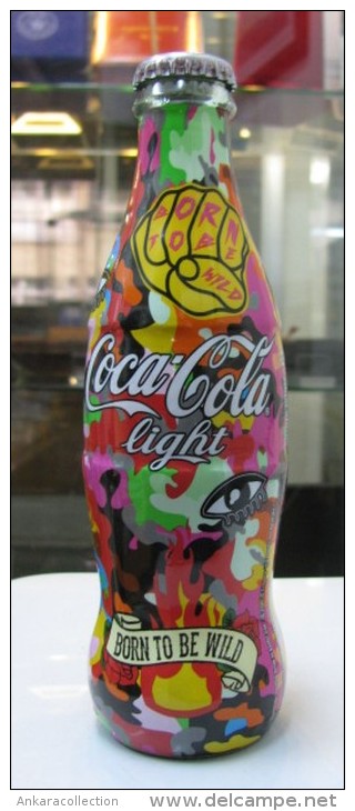 AC - COCA COLA & MUDO SHRINK WRAPPED EMPTY GLASS BOTTLE & CROWN CAP 250 Ml LIMITED EDITION TURKEY - Bottiglie