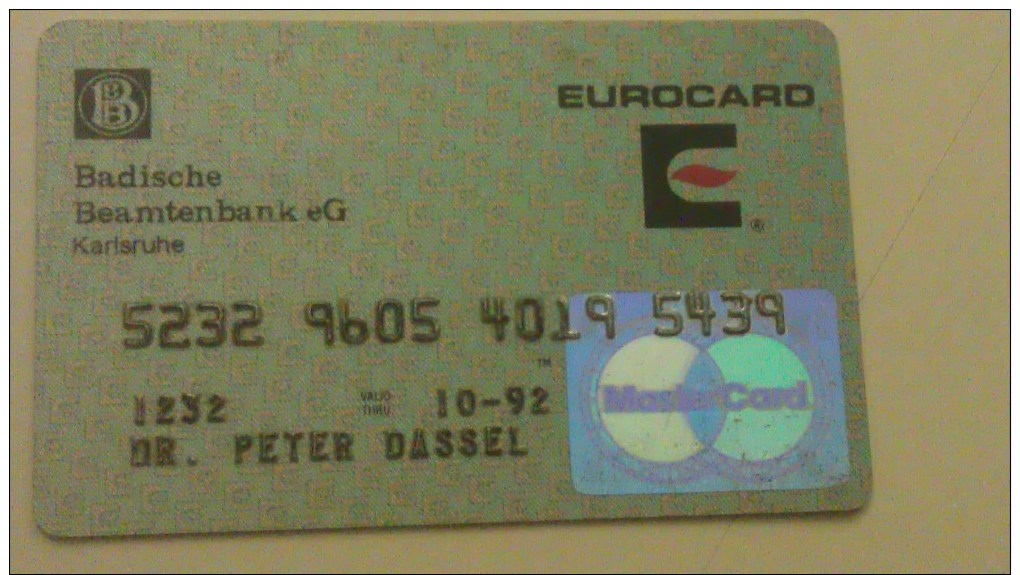 2 Scans -- Badische - Beamtenbank -- Karlruhe -- EUROCARD - MASTERCARD - Geldkarten (Ablauf Min. 10 Jahre)